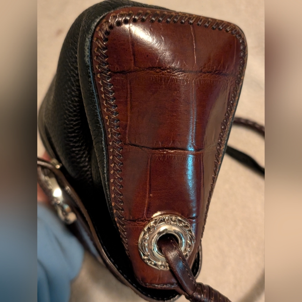 Brighton Chic Leather Shoulder Bag With Heart Charm And Braided Steap Excellent! - Picture 5 of 14